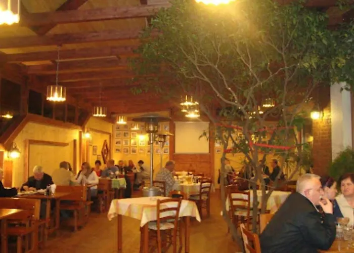 Artist Отель 3*