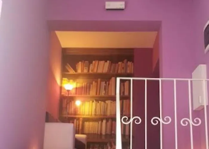 Отель Artist 3*