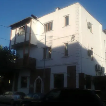 Boutique Artist 3* Tirana