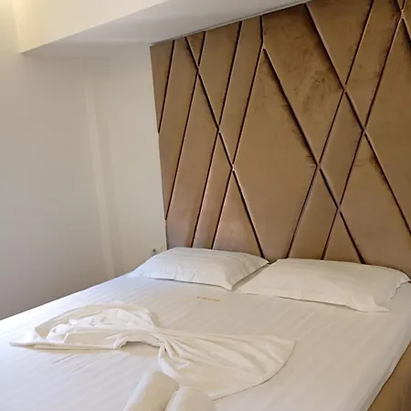 Hotel Boutique Artist 3*