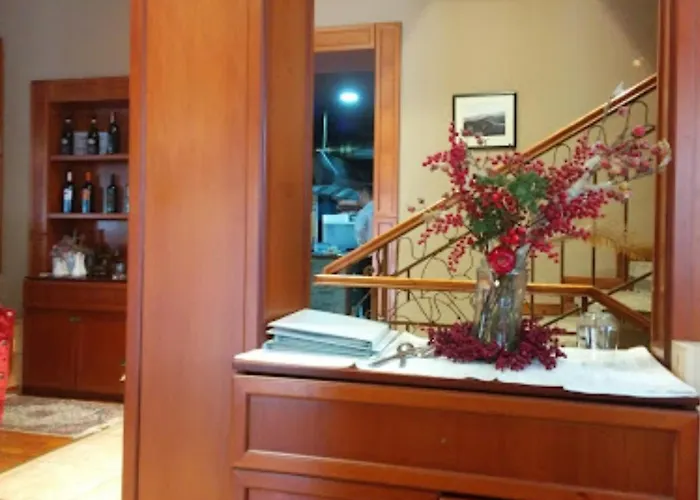 호텔 Artist 티라나